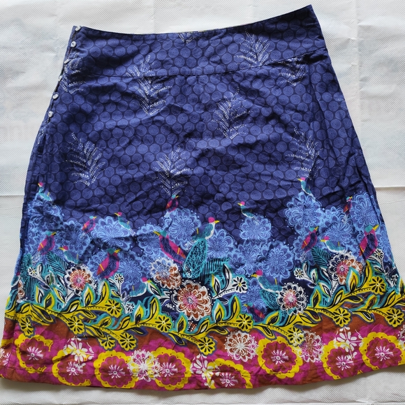 White Stuff Dresses & Skirts - WHITE STUFF Birds & Floral REVERSIBLE A Line Skirt Size 12 100% Cotton